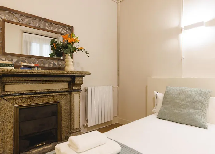 דירה Bravissimo Ciutadans B, 4-bedroom Barri Vell ז'ירונה